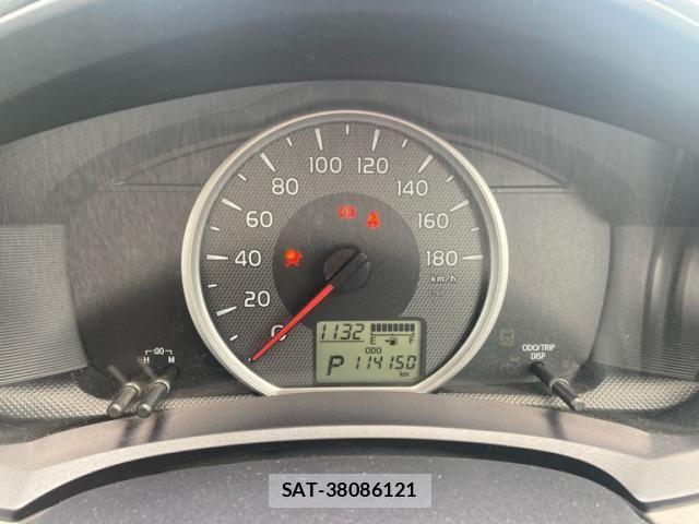 Toyota COROLLA AXIO 2013-09 8129431-23