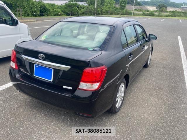 Toyota COROLLA AXIO 2013-09 8129431-6