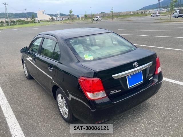 Toyota COROLLA AXIO 2013-09 8129431-7