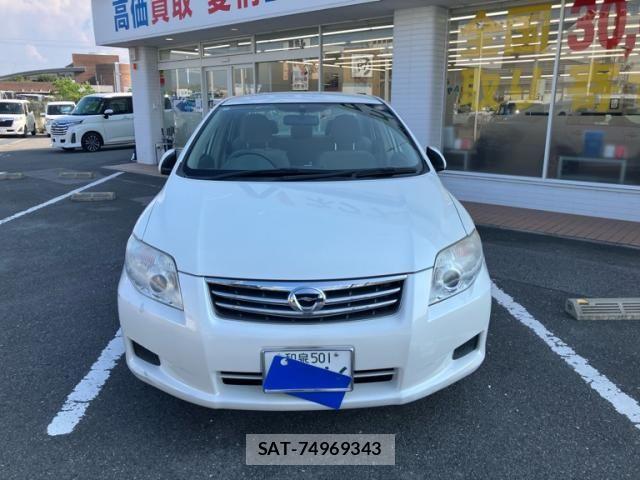 Toyota COROLLA AXIO 2012-01 8158165-2