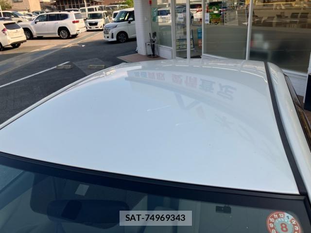 Toyota COROLLA AXIO 2012-01 8158165-5