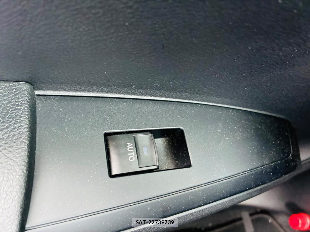 Toyota COROLLA AXIO 2020-07 7831345-23