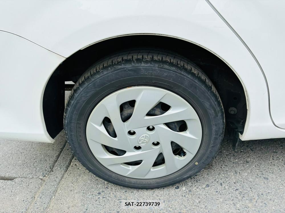 Toyota COROLLA AXIO 2020-07 7831345-26