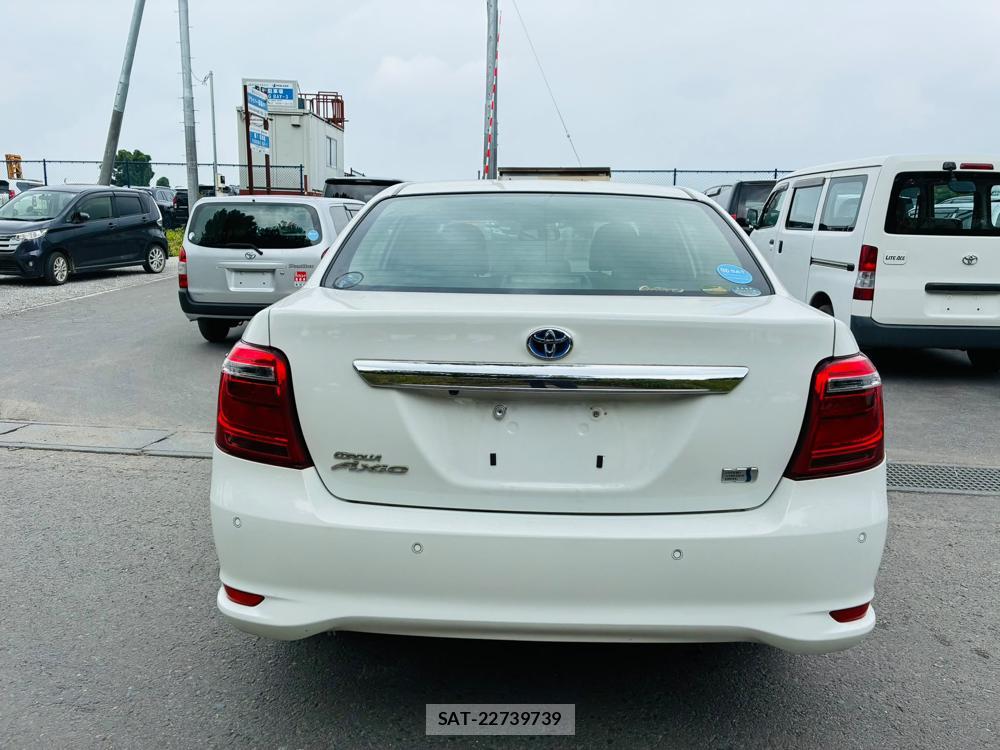 Toyota COROLLA AXIO 2020-07 7831345-3