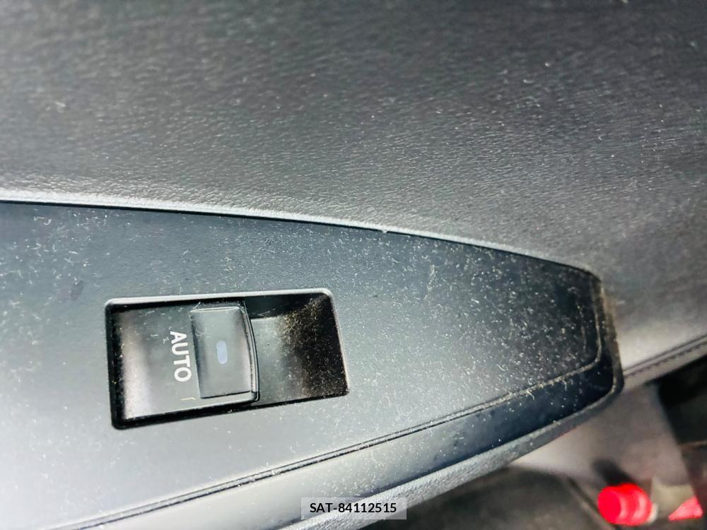 Toyota COROLLA AXIO 2020-07 8144167-24