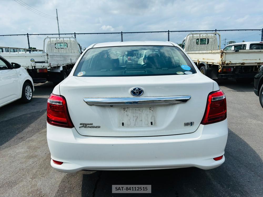 Toyota COROLLA AXIO 2020-07 8144167-3