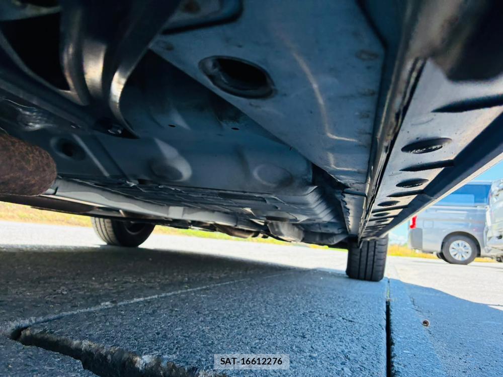 Toyota COROLLA AXIO 2019-07 8233636-35