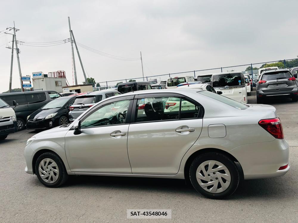 Toyota COROLLA AXIO 2020-07 8169411-1