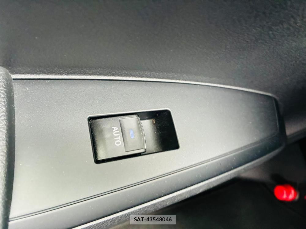 Toyota COROLLA AXIO 2020-07 8169411-22