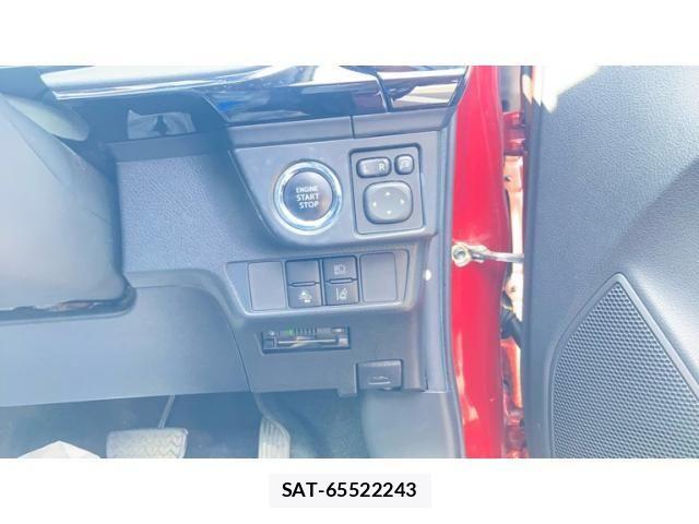 Toyota COROLLA AXIO 2017-11 8229294-16