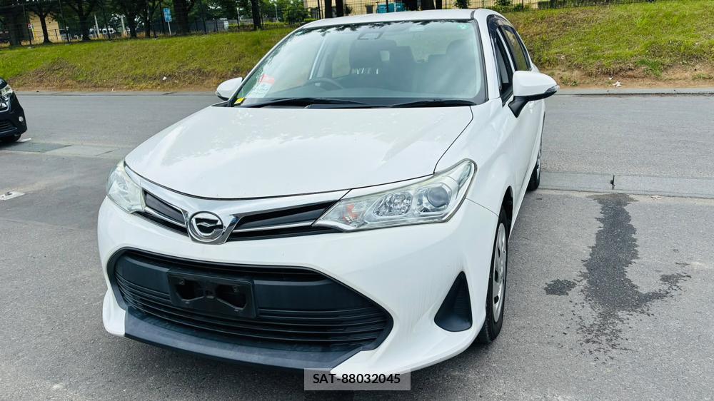 Toyota COROLLA AXIO 2019-06 8226969-0