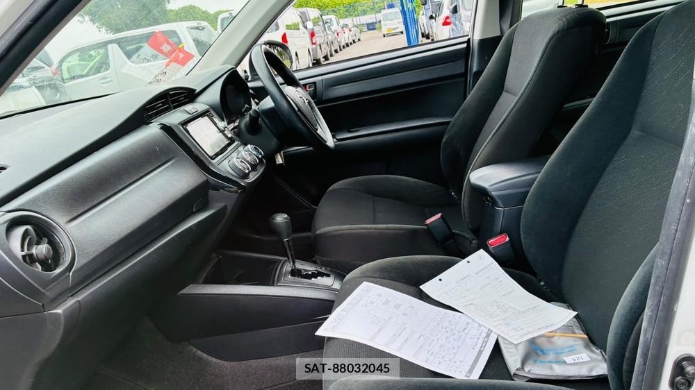 Toyota COROLLA AXIO 2019-06 8226969-10