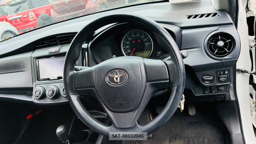 Toyota COROLLA AXIO 2019-06 8226969-14