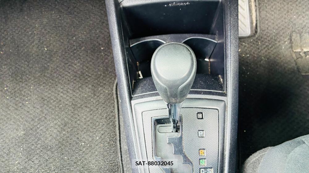 Toyota COROLLA AXIO 2019-06 8226969-20