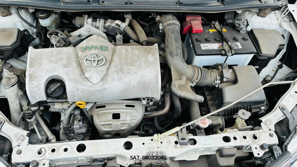 Toyota COROLLA AXIO 2019-06 8226969-39