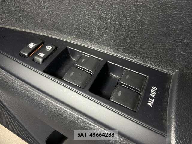 Toyota COROLLA AXIO 2015-12 8244857-14