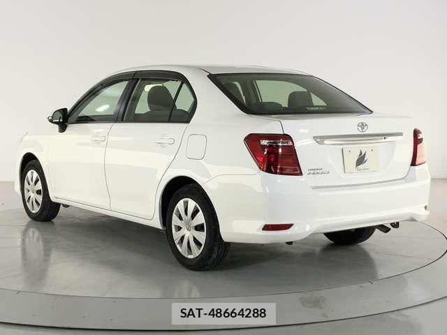 Toyota COROLLA AXIO 2015-12 8244857-3