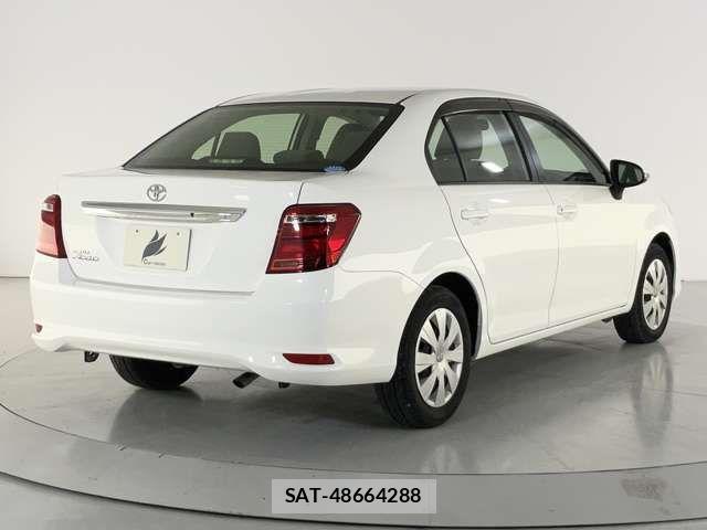 Toyota COROLLA AXIO 2015-12 8244857-5