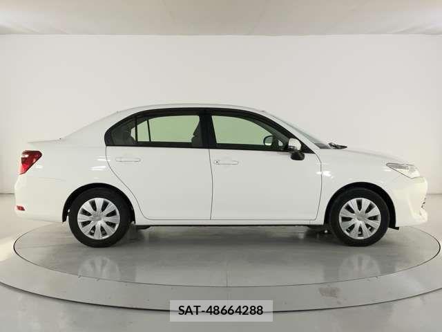 Toyota COROLLA AXIO 2015-12 8244857-6