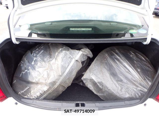 Toyota COROLLA AXIO 2020-08 8244854-22