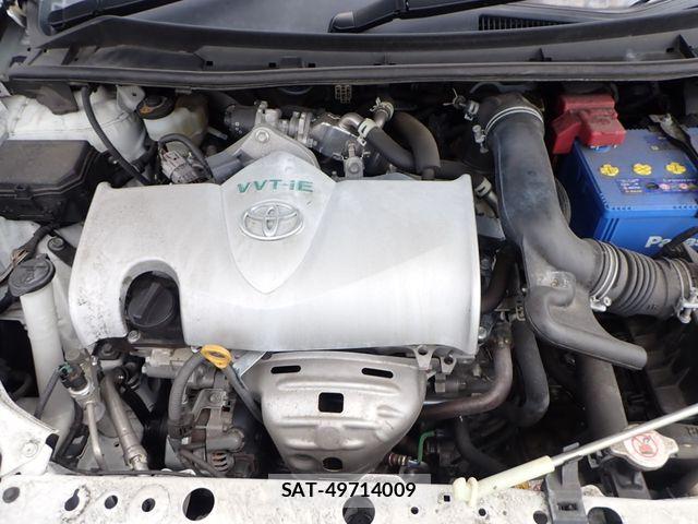 Toyota COROLLA AXIO 2020-08 8244854-25