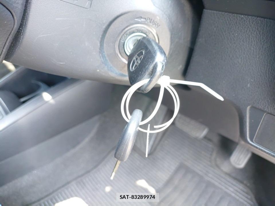 Toyota COROLLA AXIO 2019-07 8244210-10