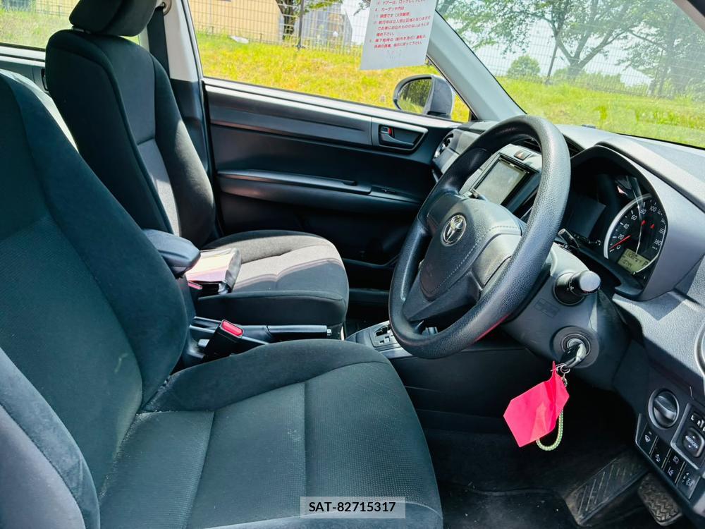Toyota COROLLA AXIO 2019-06 8243587-11