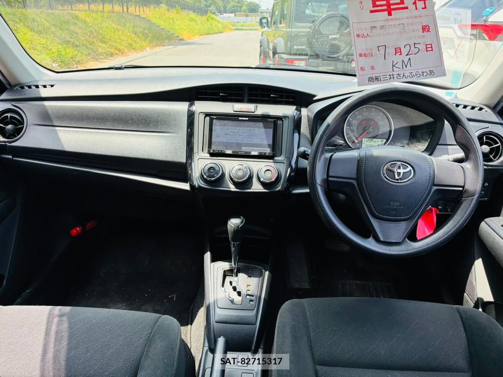 Toyota COROLLA AXIO 2019-06 8243587-12