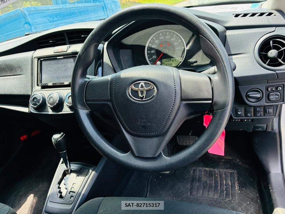 Toyota COROLLA AXIO 2019-06 8243587-14
