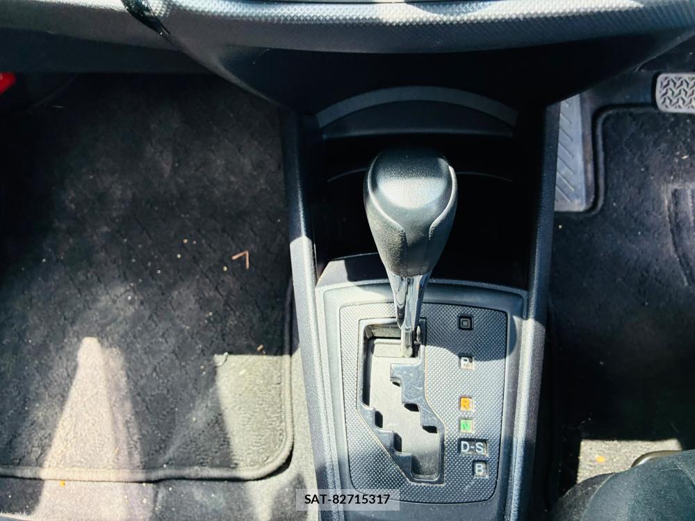 Toyota COROLLA AXIO 2019-06 8243587-19