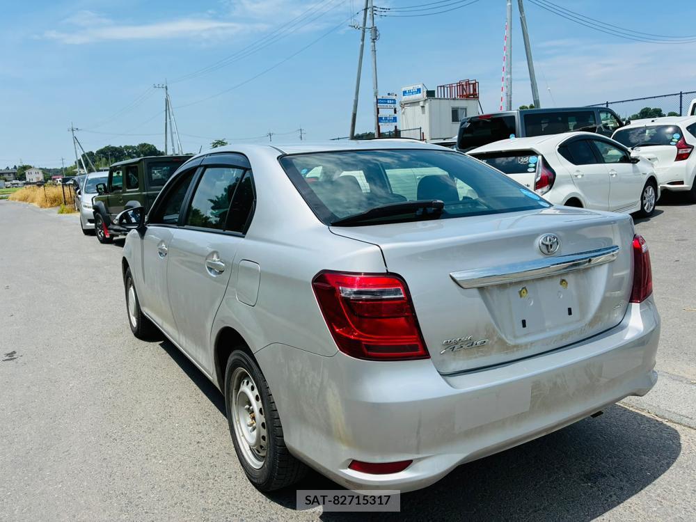 Toyota COROLLA AXIO 2019-06 8243587-2
