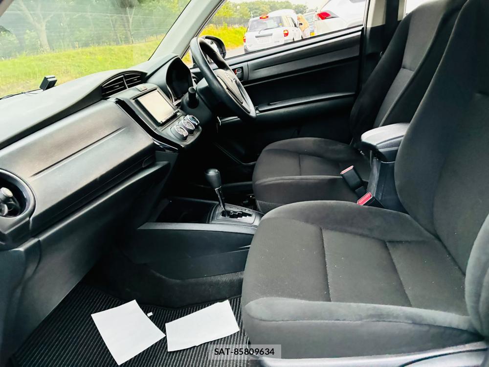 Toyota COROLLA AXIO 2019-03 8255584-10