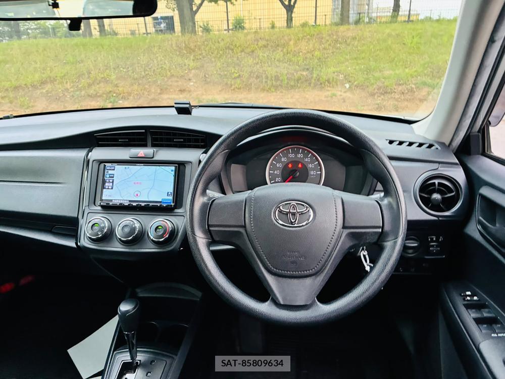 Toyota COROLLA AXIO 2019-03 8255584-13