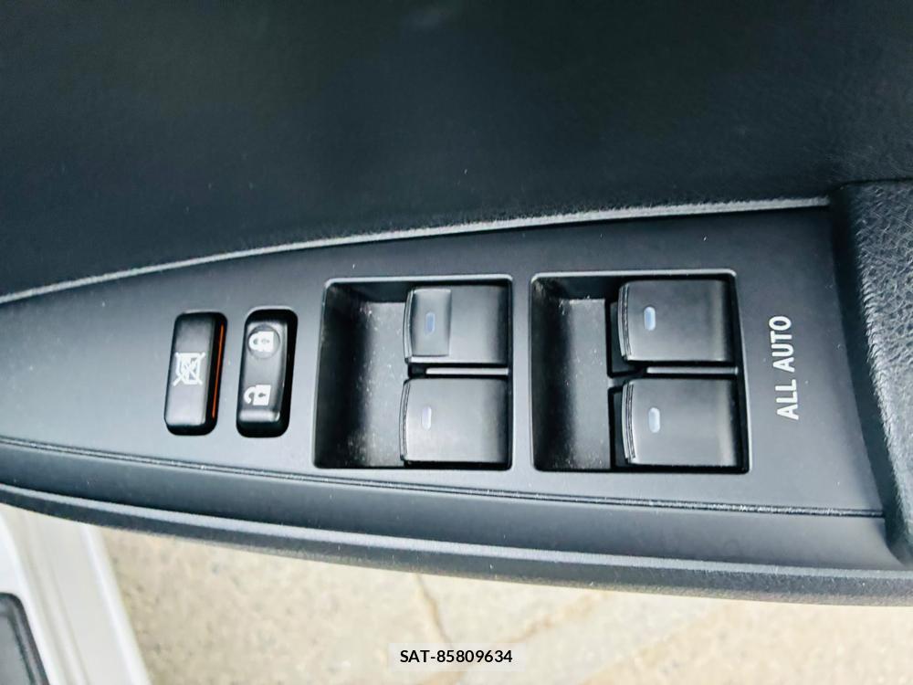 Toyota COROLLA AXIO 2019-03 8255584-21
