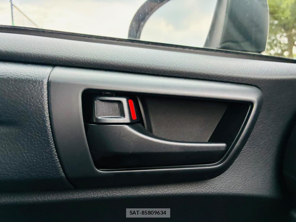 Toyota COROLLA AXIO 2019-03 8255584-22