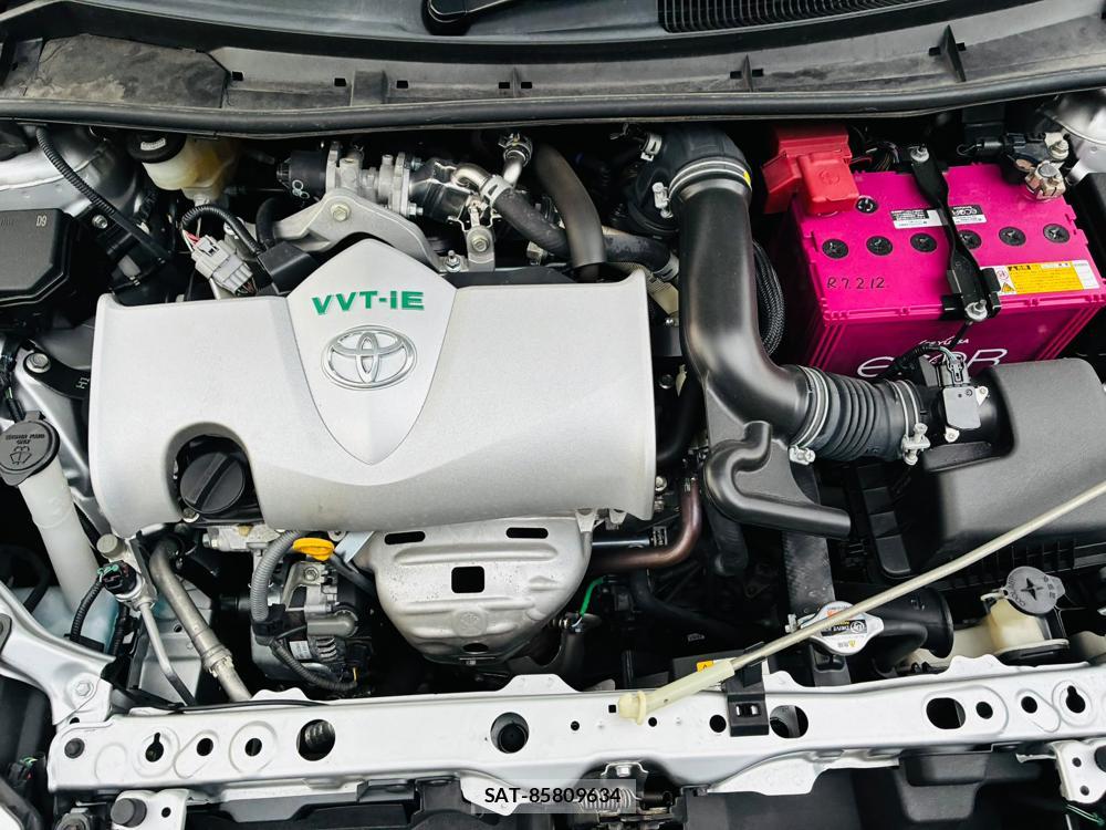 Toyota COROLLA AXIO 2019-03 8255584-37