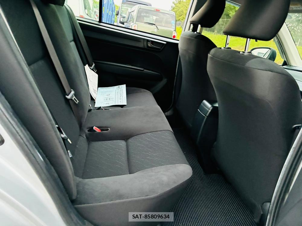Toyota COROLLA AXIO 2019-03 8255584-8