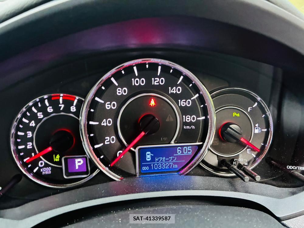 Toyota COROLLA AXIO 2019-06 8184135-15