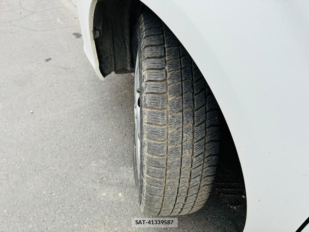 Toyota COROLLA AXIO 2019-06 8184135-31