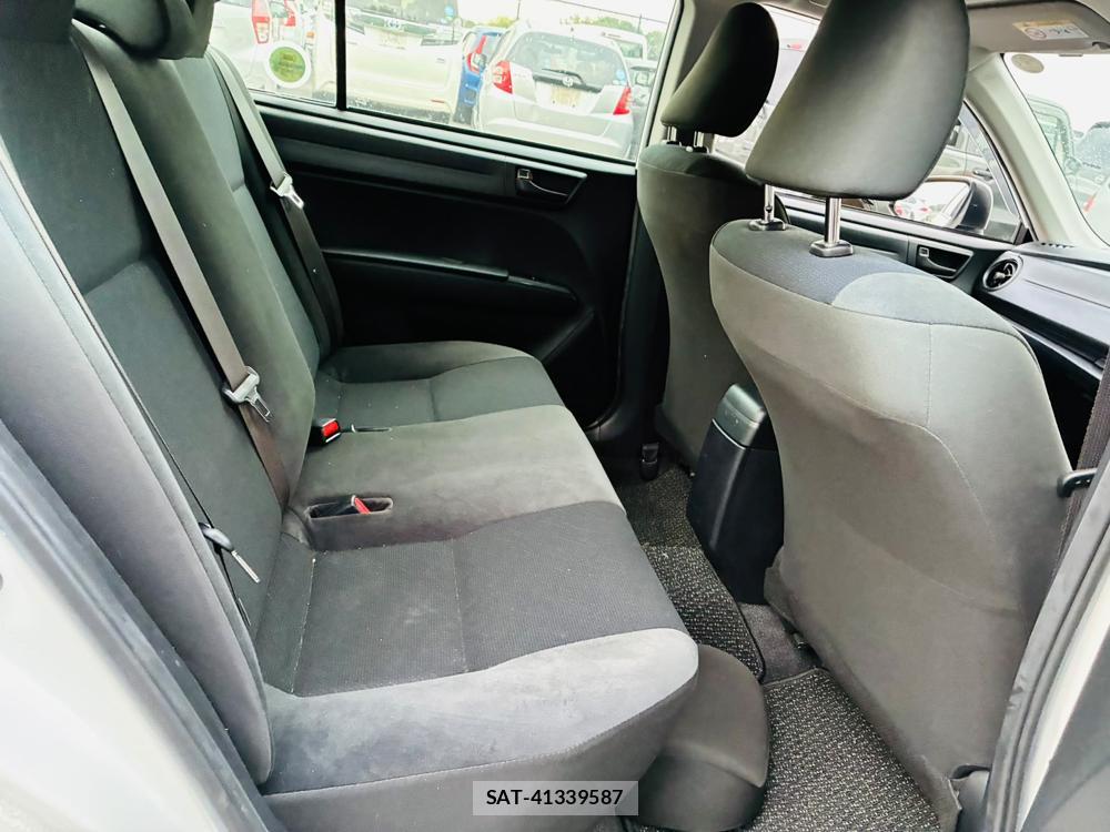 Toyota COROLLA AXIO 2019-06 8184135-8
