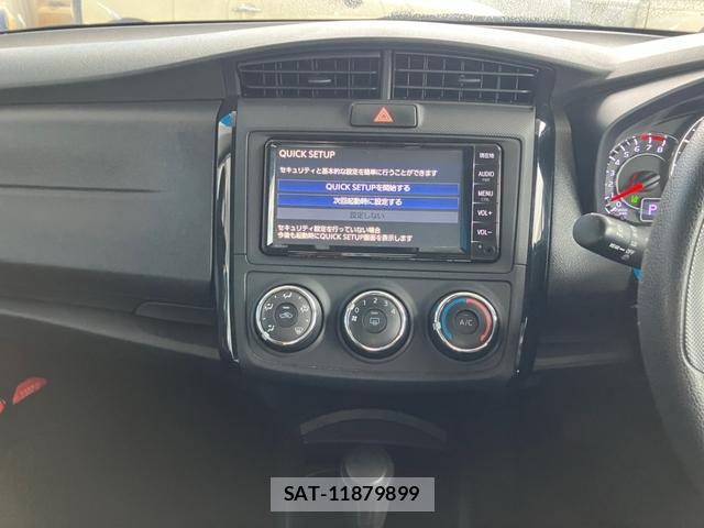 Toyota COROLLA AXIO 2019-03 8282302-7