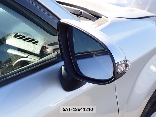 Toyota COROLLA AXIO 2020-12 8282305-13