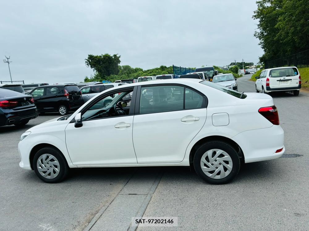 Toyota COROLLA AXIO 2019-07 8144156-1