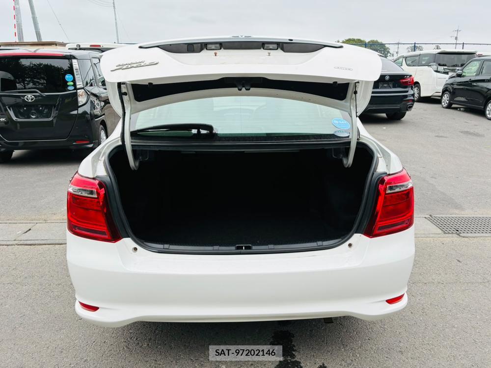 Toyota COROLLA AXIO 2019-07 8144156-25