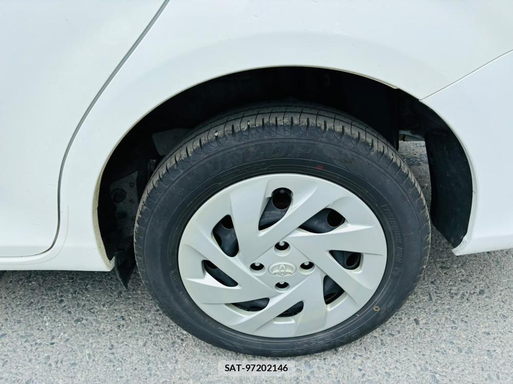 Toyota COROLLA AXIO 2019-07 8144156-29