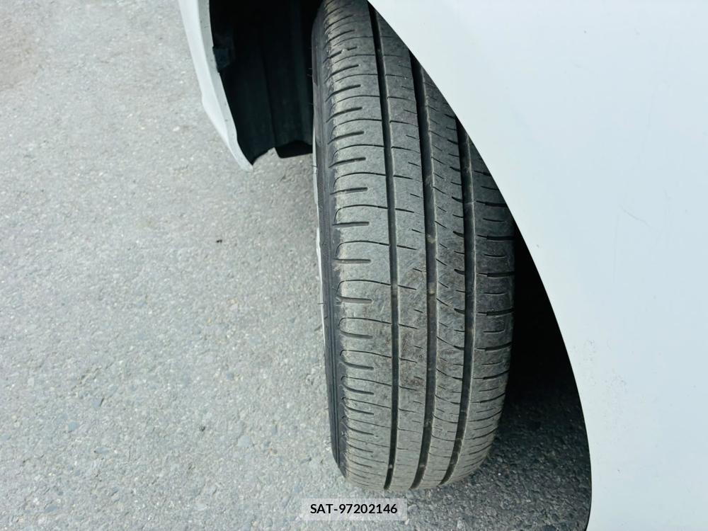 Toyota COROLLA AXIO 2019-07 8144156-30