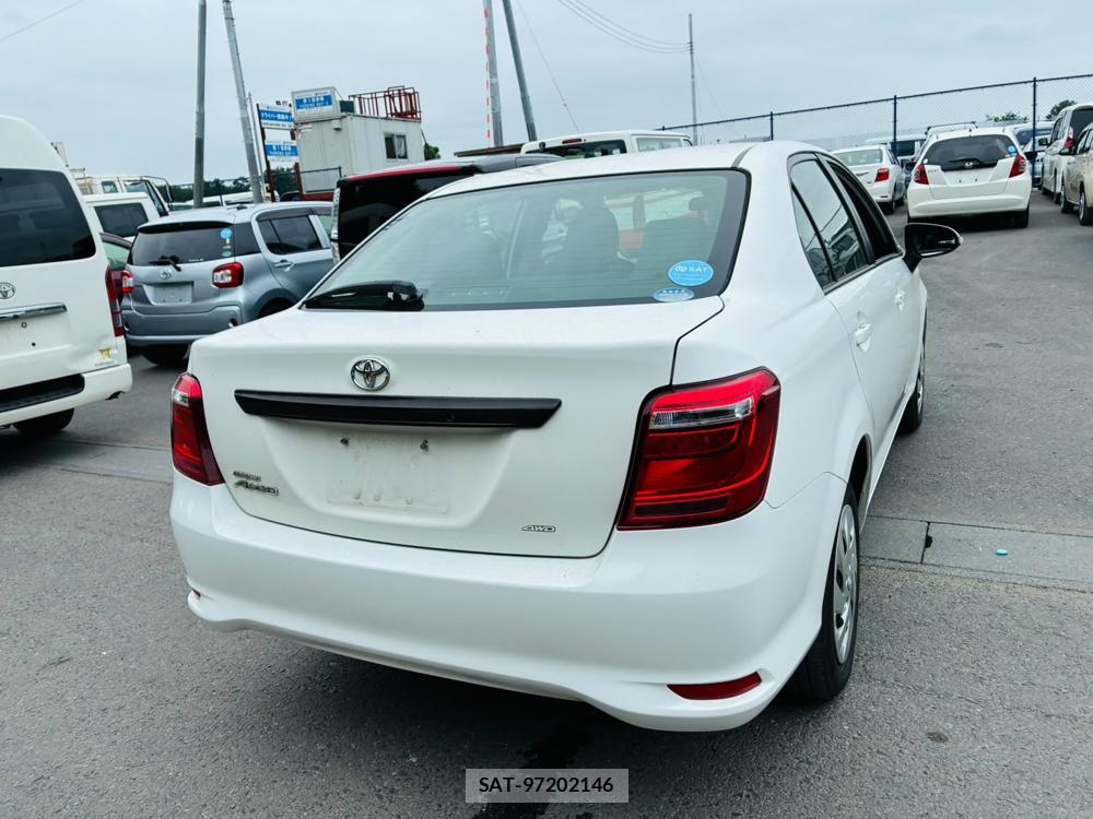 Toyota COROLLA AXIO 2019-07 8144156-4