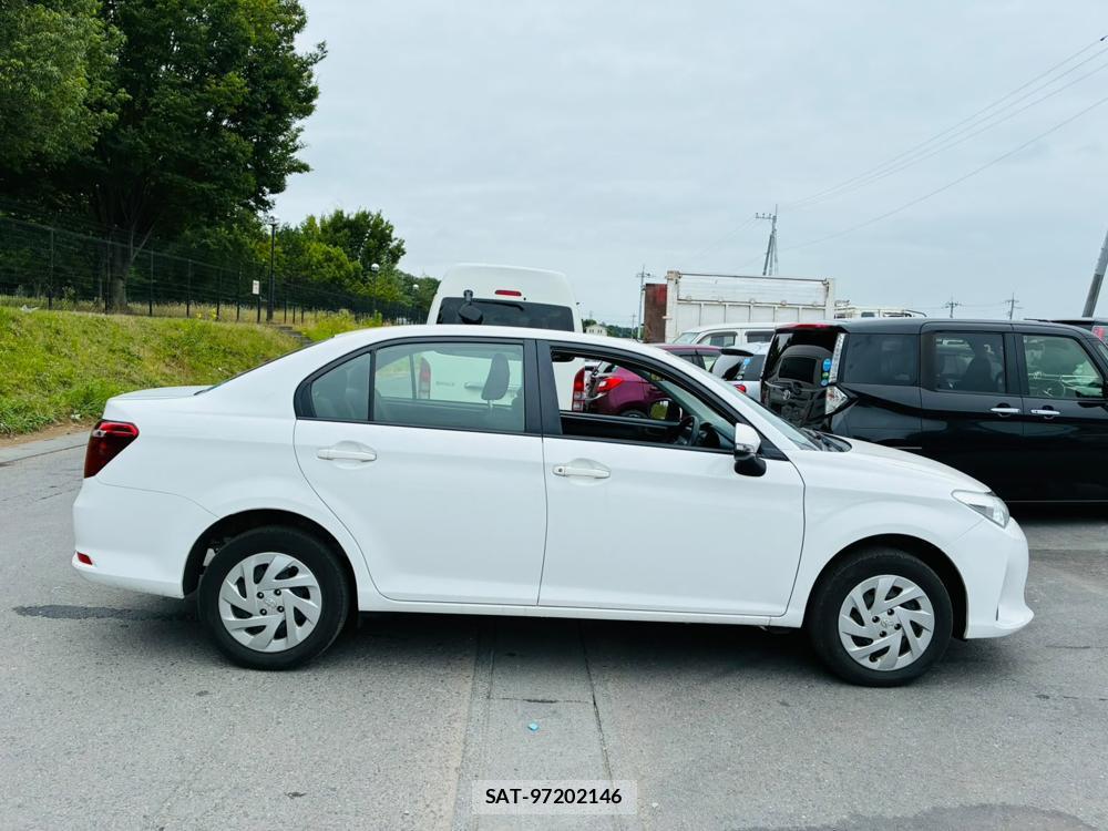 Toyota COROLLA AXIO 2019-07 8144156-5