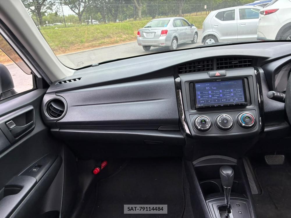 Toyota COROLLA AXIO 2020-07 8199198-17