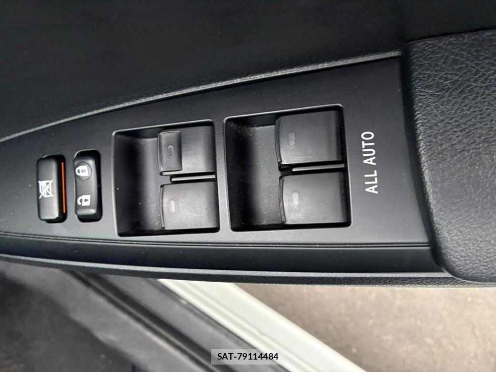 Toyota COROLLA AXIO 2020-07 8199198-22